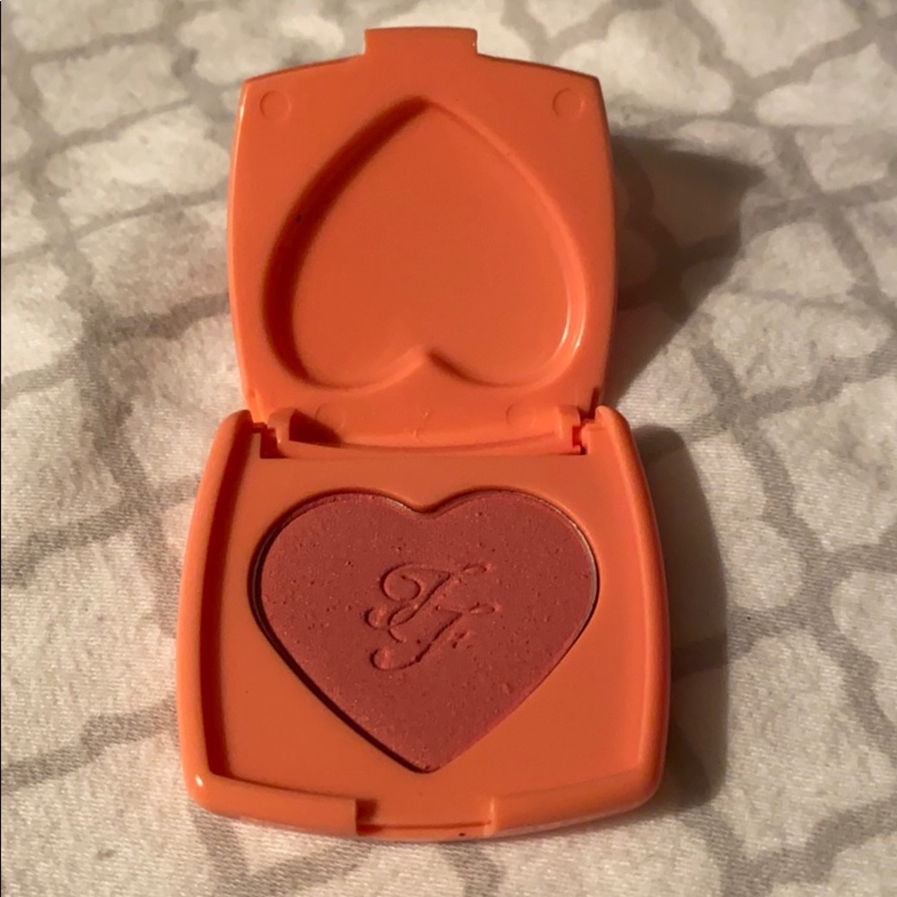 Too Faced Love Flush Blush (Love Hangover)